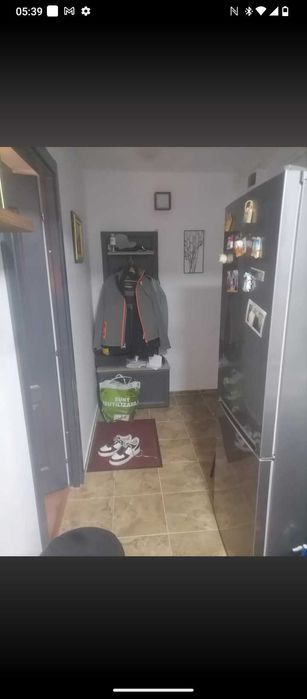 Vând apartament  zona stadion