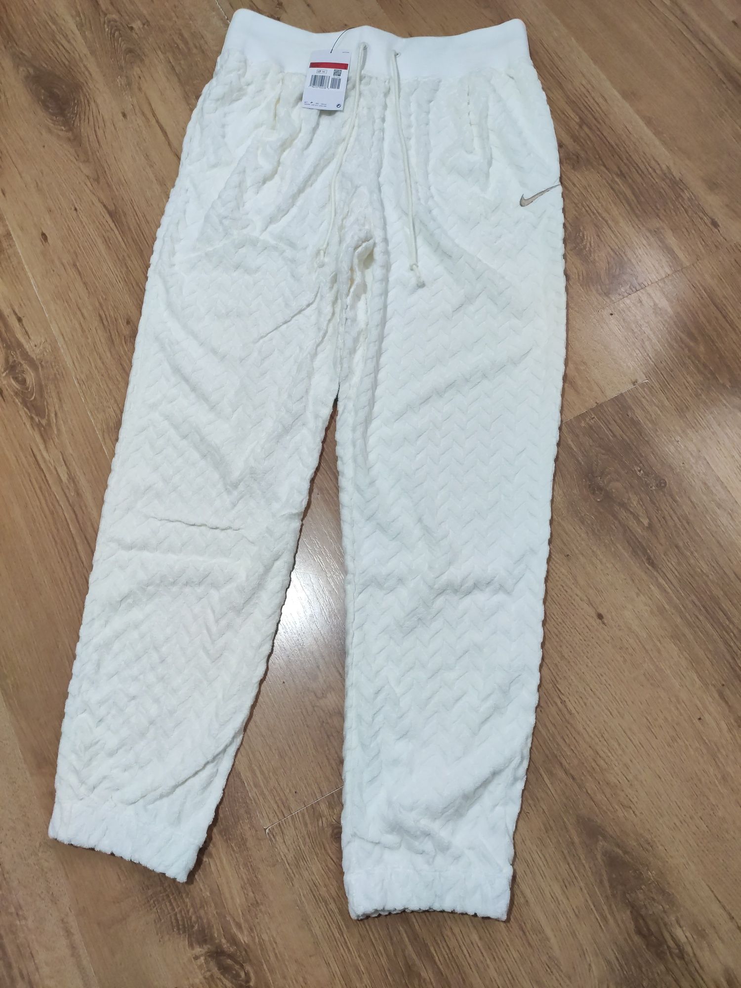 Pantaloni dama Nike mărimea L