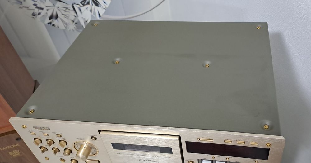 Кассетная дека TEAC V 6030s