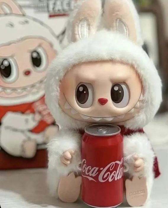 Лабубу кока-кала,две штуки