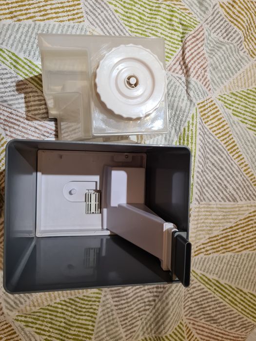 Umidificator si Difuzor de arome cu ultrasunete Stadler Form Anton