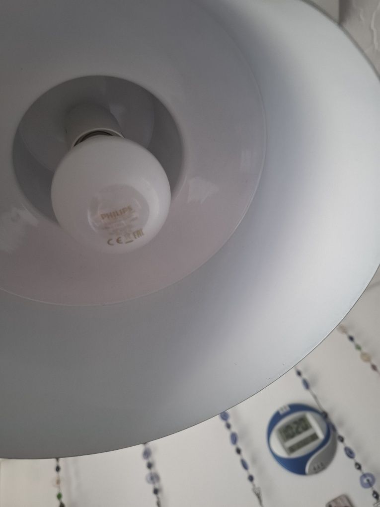 Lampa suspendata neagra 3 becuri design plăcut