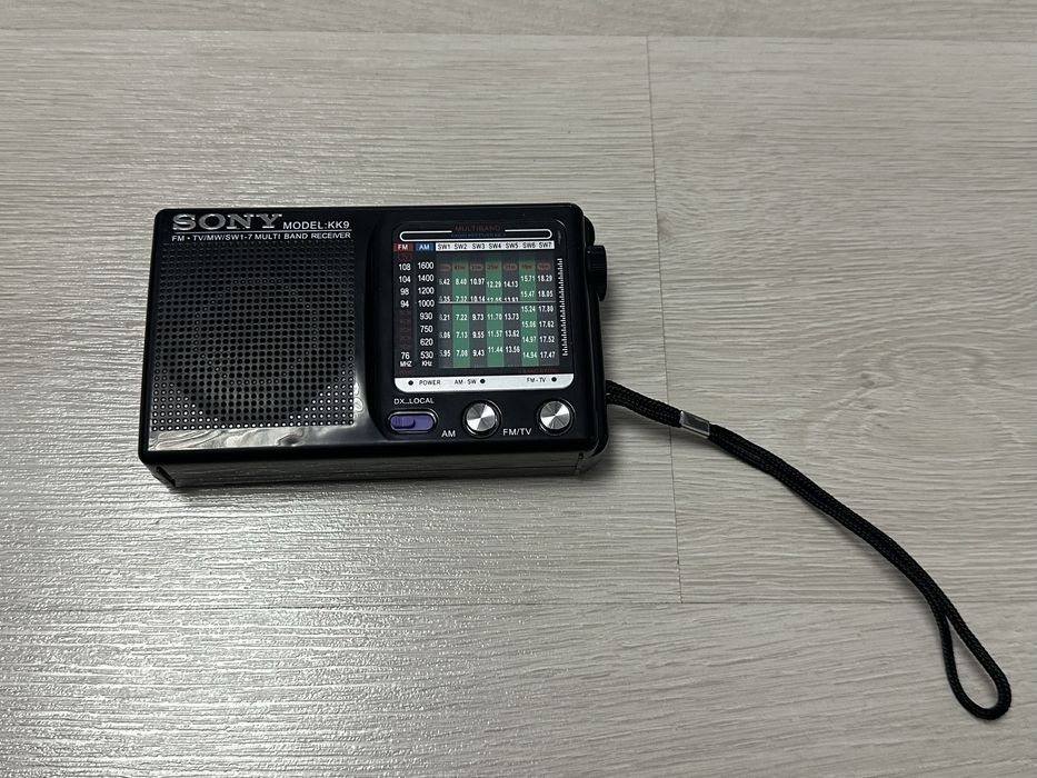 Radio portabil Sony~  AM si FM - Produs Nou!!!