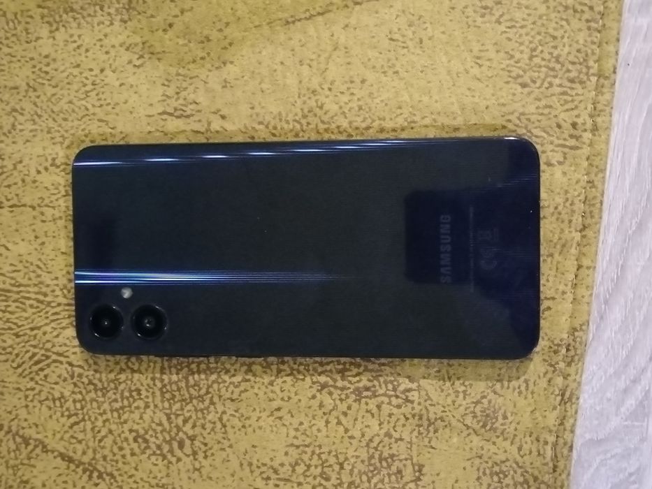 SAMSUNG A05  4gb 64gb Отличен
