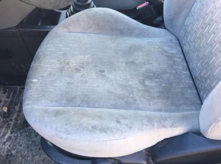 Curățare tapițerie textil și piele