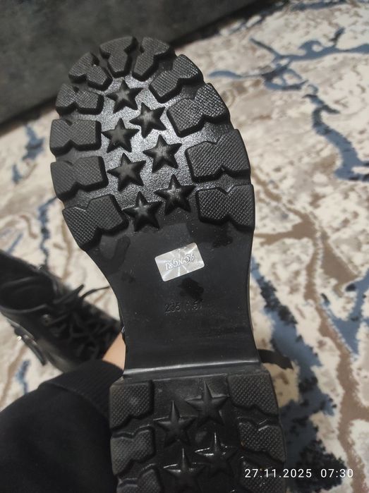 Сапоги женские 38 , 235 размер