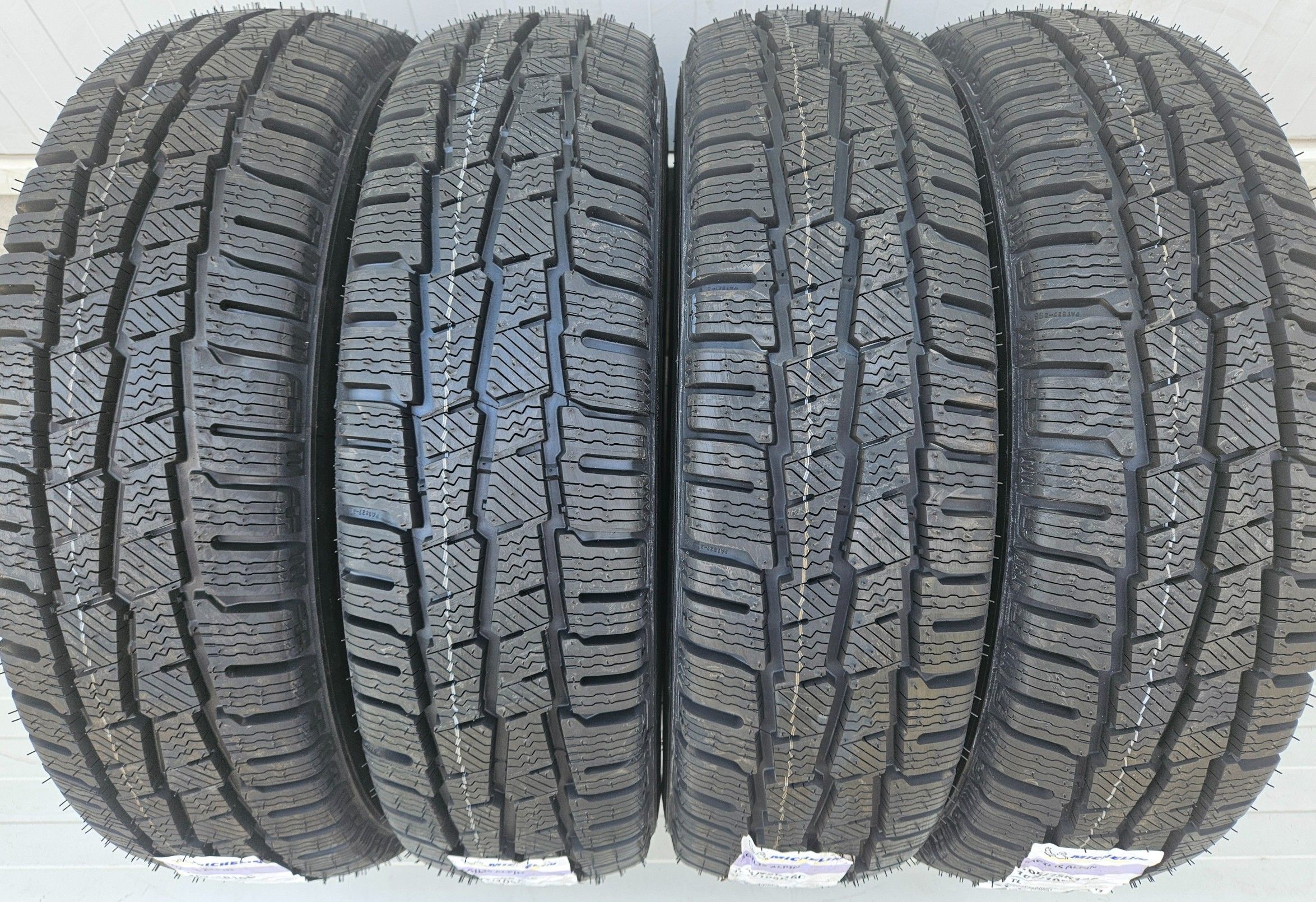 195/75 R16C, 107R, MICHELIN Agilis Alpin, Anvelope iarna M+S