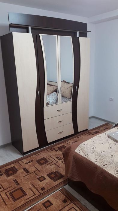 Închiriez in Craiova ultracentral apartament două camere bloc nou