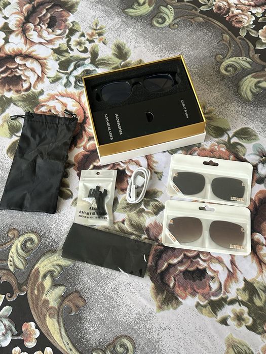 Продаются очки с камерой.