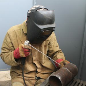 Услуги сварщика отопление сварка заборы ворота навесы генератор