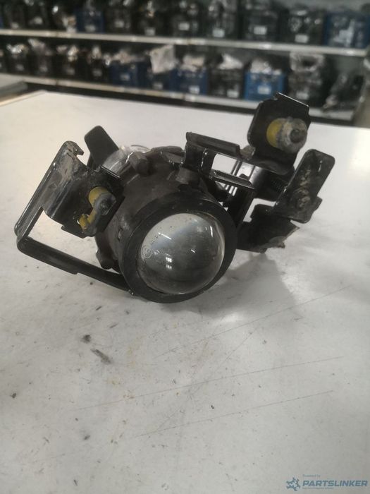 Far ceata stanga fata PROIECTOR KIA SPORTAGE (QL, QLE) [ 2015 - > ] OEM 1j7300