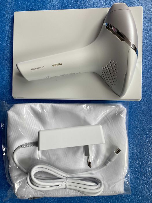 Epilator IPL Philips Lumea Seria 8000 BRI940/00, Senzor Smartskin