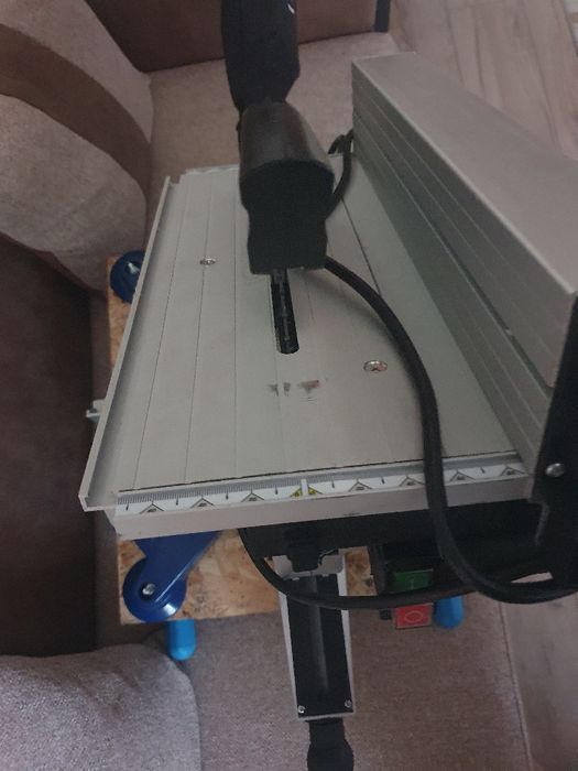 Circular 2 in 1 nou sau schimb