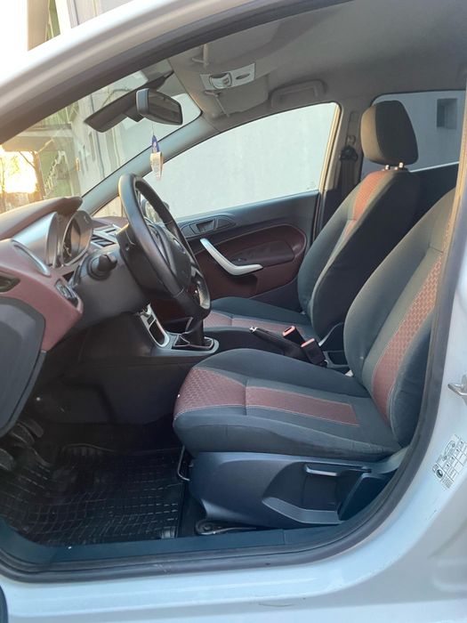 Ford Fiesta An 2011 consum.foarte.mic 3% Euro 5 Stare ireprosabila
