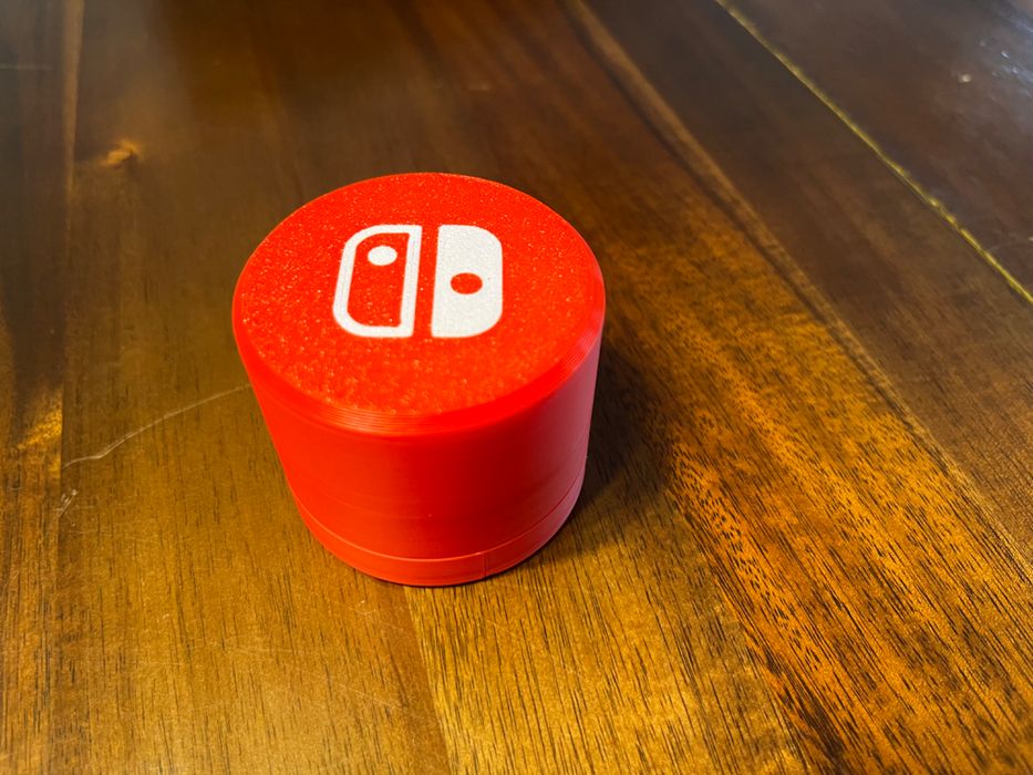 Nintendo switch кутийка за игри