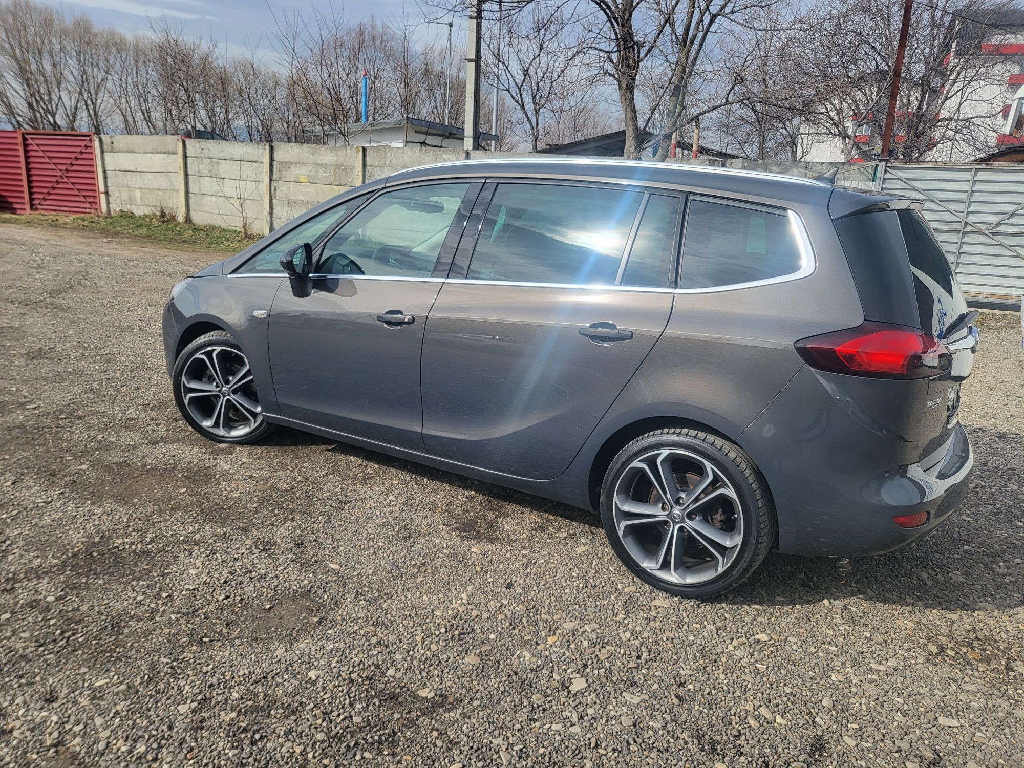 Opel Zafira Tourer