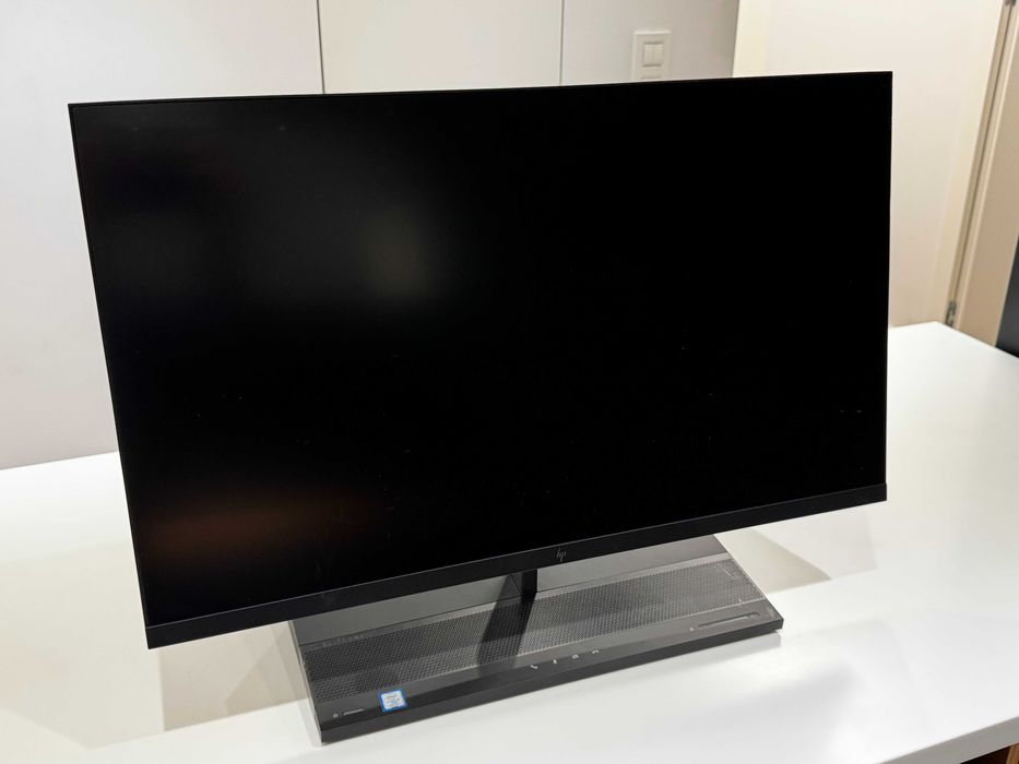HP EliteOne 1000 G1 27-in 4K UHD All-in-One Business PC