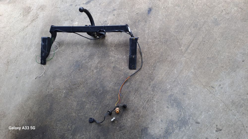 Oригинален теглич за Ситроен Ц4 / Citroen C4