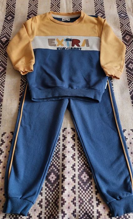 Детский трикотажный костюм