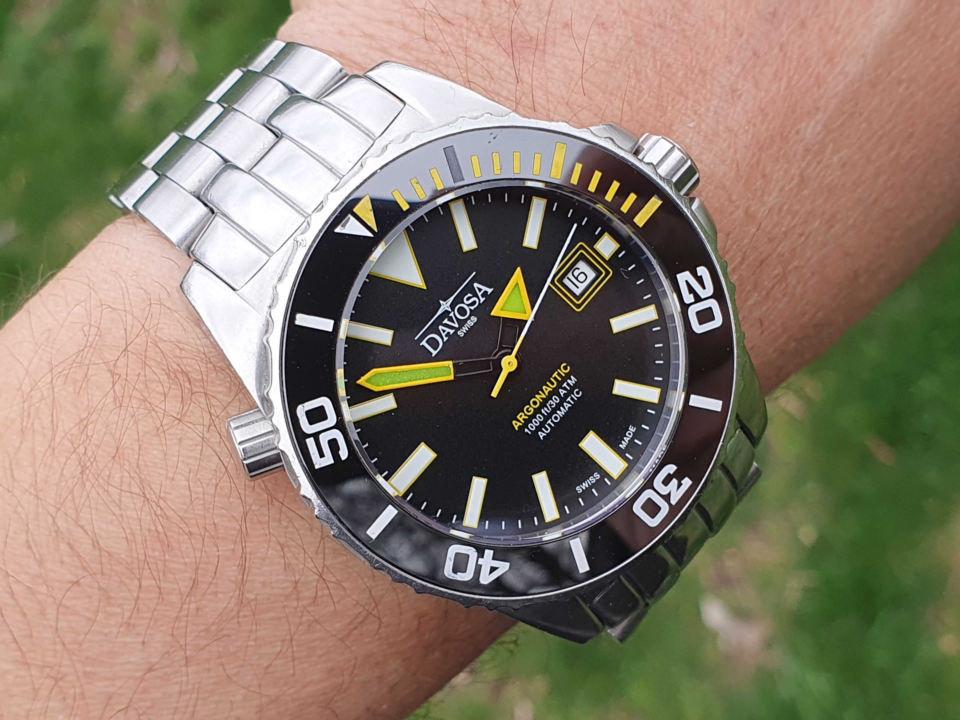 DavosA Swiss ETA2824-2 Automatic 300m. Diver