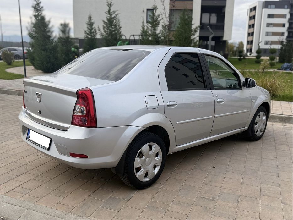 Vand Dacia Logan 1.2 Benzina si GPL / 110.000 km / Rate avans 0
