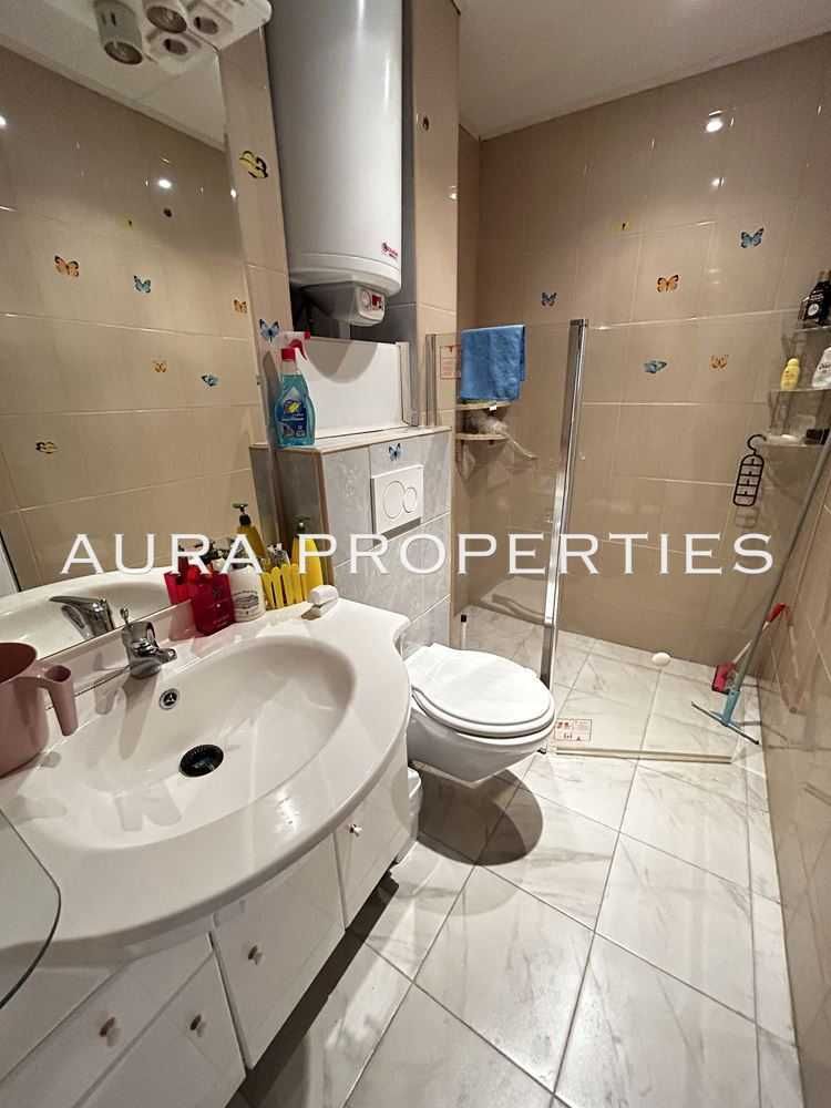 Продава се Тристаен апартамент в Разград, Орел - 82 кв.м за 716 €/кв.м - Снимка #9