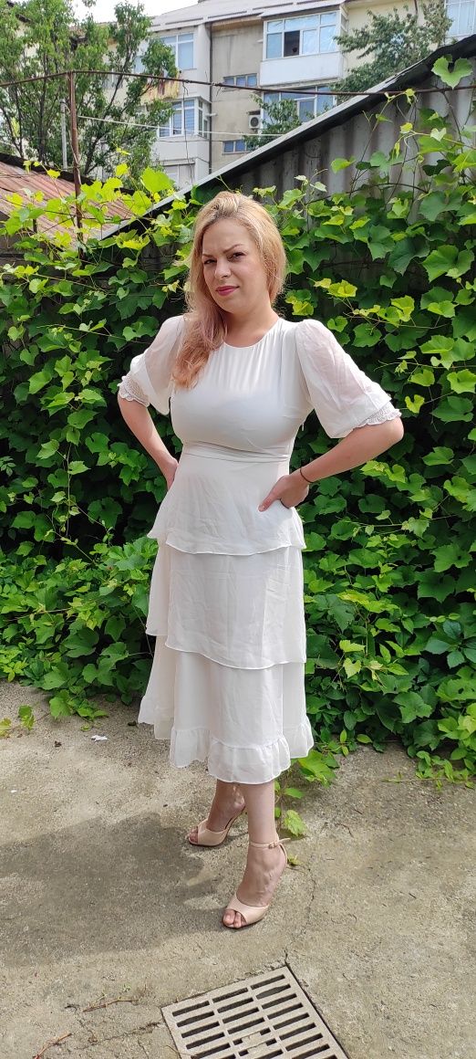 Rochie cununie mărimea L midi