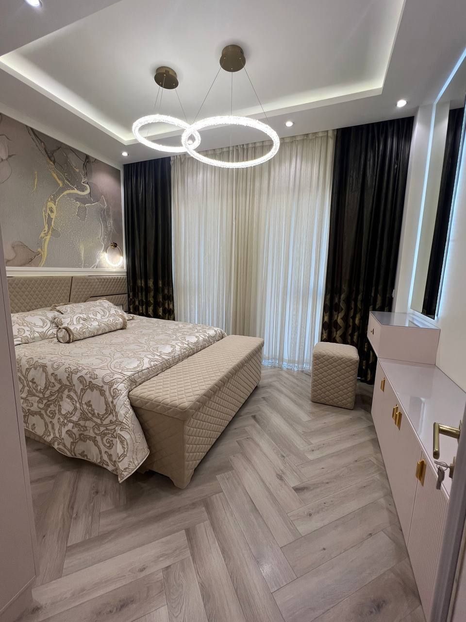 Сдаётся 3х ком квартира, ЖК Мирабад Авеню, ор-р: Госпитальный, 90 м²