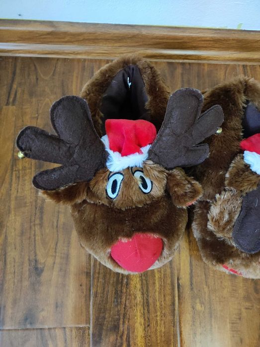 Papuci de casa pentru Craciun