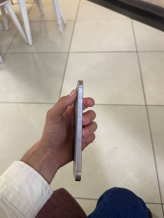 Iphone 15 pro max srochna sotiladi