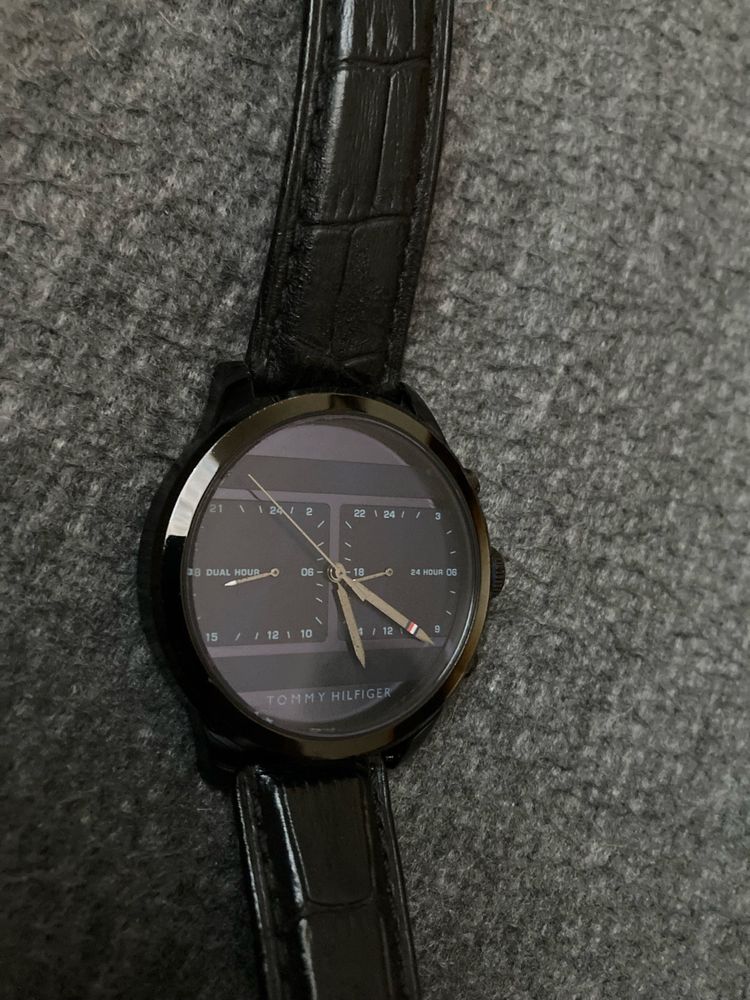 Мъжки оригинален часовник Tommy Hilfiger