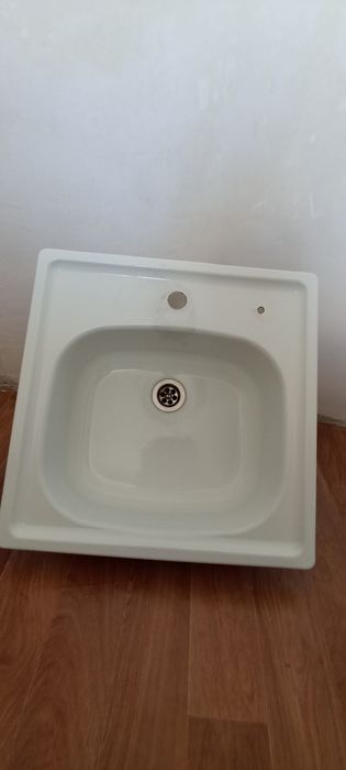 Продам мойку для кухни