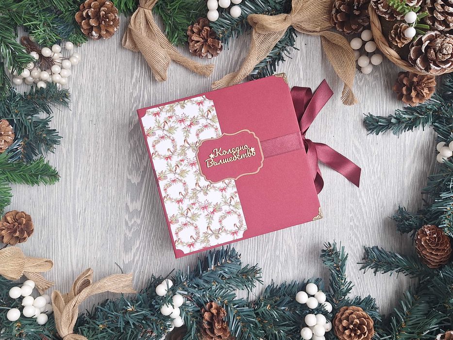 Коледен, скрапбук албум "Коледен венец", ръчна изработка /54.1