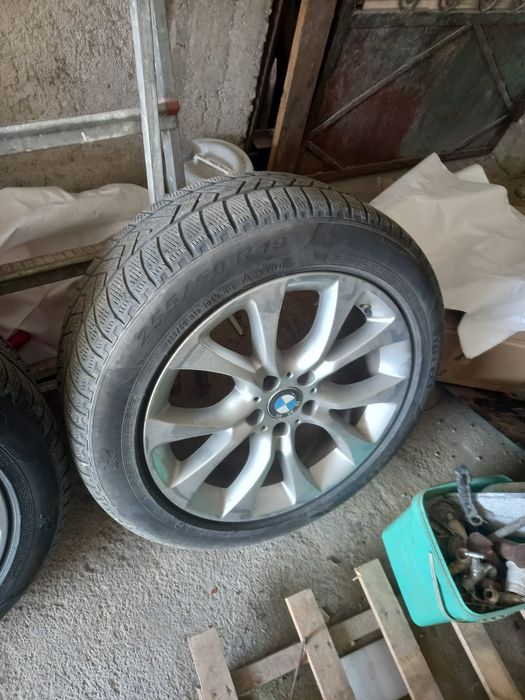 Зимни гуми с джанти 255/50 R19