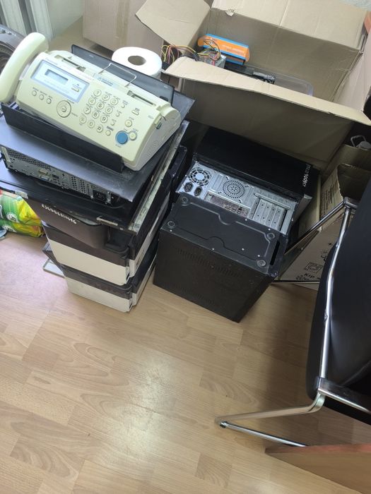 Продается Принтеры,Системные блоки (не рабочие) ,факс , клавиатура