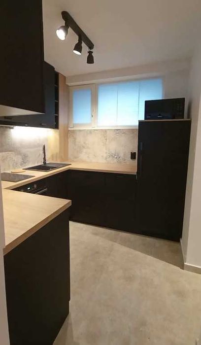 Дава се под наем Двустаен апартамент в София, Младост 1 - 65 кв.м за 714 € - Снимка #1