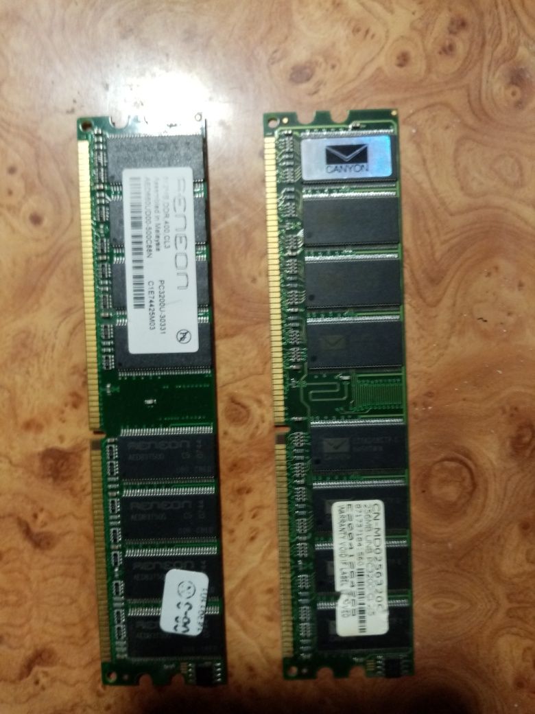 Оперативная память DDR-400 (256 и 512 Mb