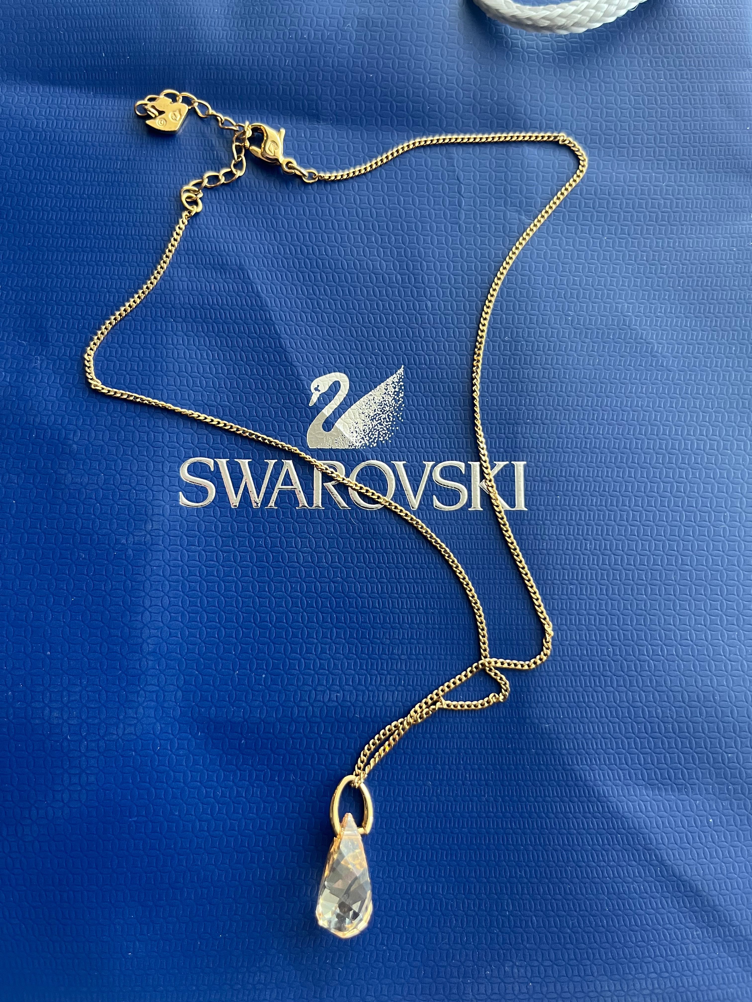 Колие с висулка Swarovski