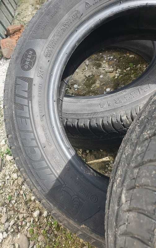 Vand  anvelope Michelin  R14 si pompa frana R18