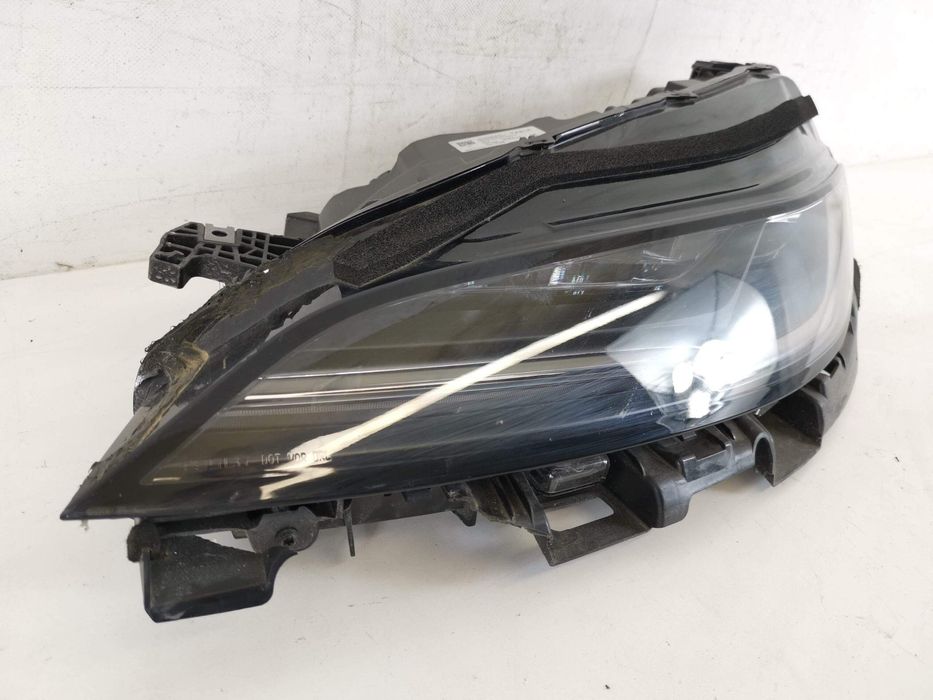 Ляв фар Led Tesla Model 3 [ - ] Оригинален