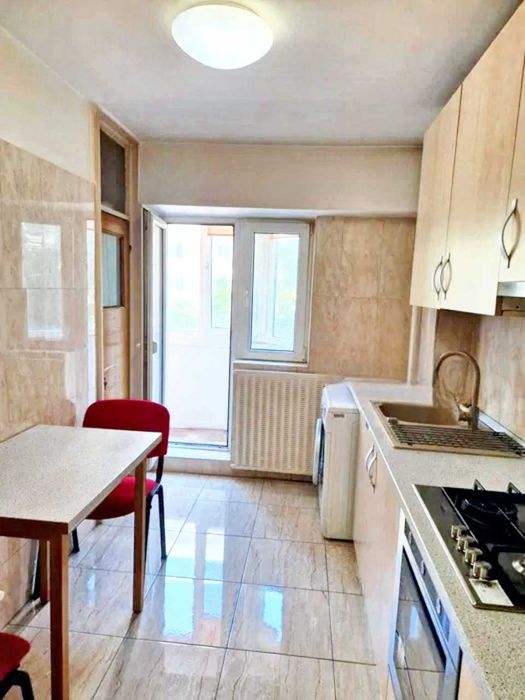 Particular, ap. 2 cam de închiriat – luminos si perfect poziționat!