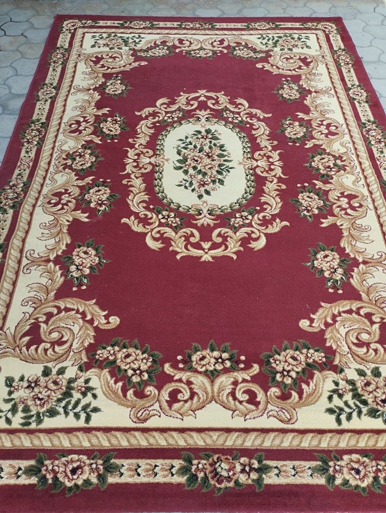 Gilam 2x3 sotiladi