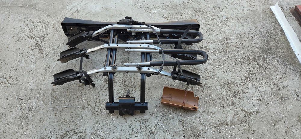 Багажник за велосипеди за теглич Thule