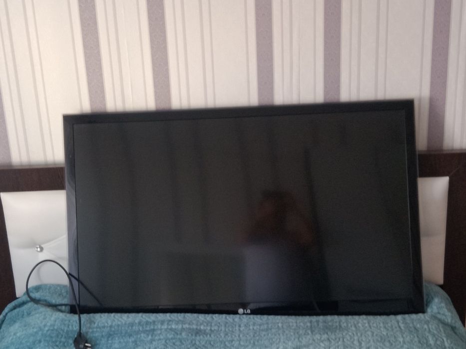 Телевизор LG 47LW4500-ZB