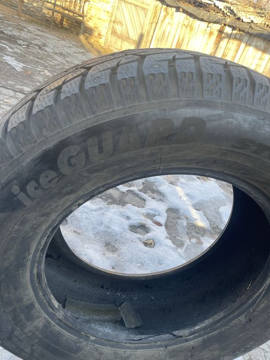Зимняя шина 285/60 р18