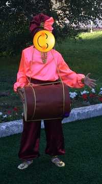 Индийский костюм с барабаном