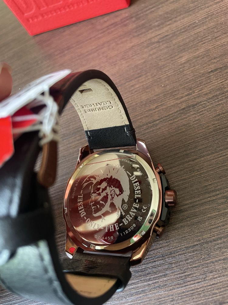 Автентичен Мъжки часовник Diesel DZ4459 Mega Chief Chronograph
