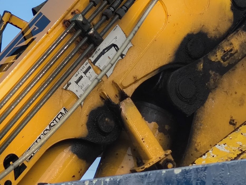 Camion cu macara MAN