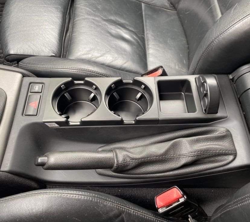 Bmw e46 cup holder поставка за чаши 330d 320d 330i