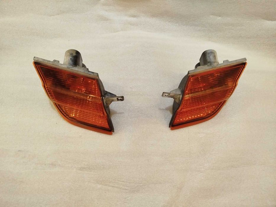 Мигач Nissan Micra K12